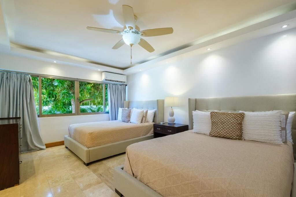 Villa Monarca, 4 Minutes Away From Minitas ラ・ロマーナ エクステリア 写真
